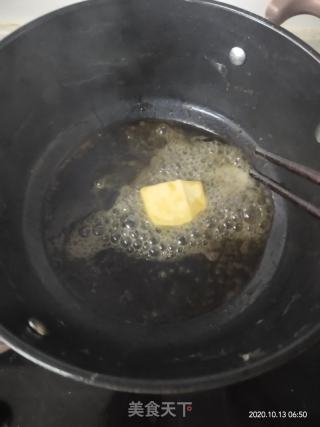 牛奶蒜香鮮蝦意面的做法步驟：5