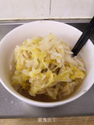 酸菜粉條燉排骨的做法步驟：11