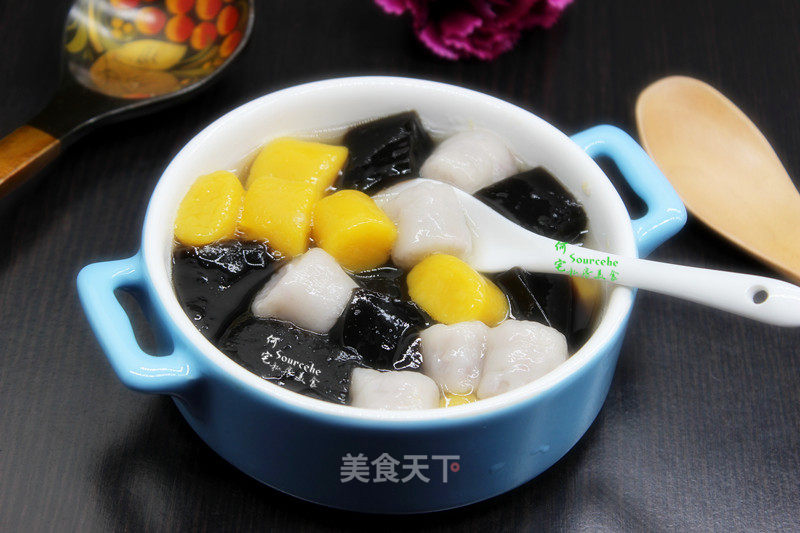 仙草燒芋圓的做法
