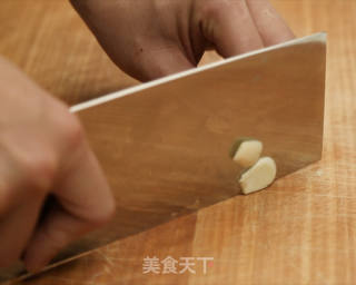 油燜大蝦的做法步驟：4