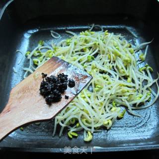 豆香黃豆芽的做法步驟：6