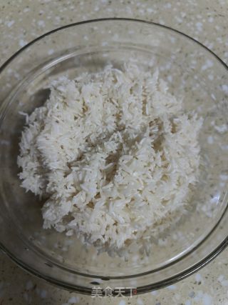 菜干咸骨粥的做法步驟：1