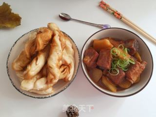 土豆燉排骨+花卷一鍋出的做法步驟：16