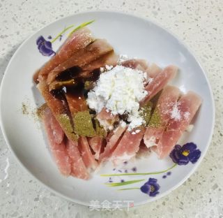 糖醋里脊的做法步驟：2