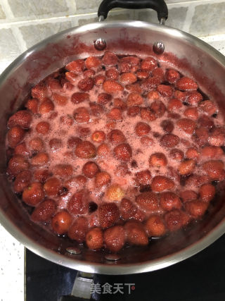 草莓冰點的做法步驟：3