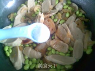 榨菜絲毛豆炒面筋的做法步驟：8