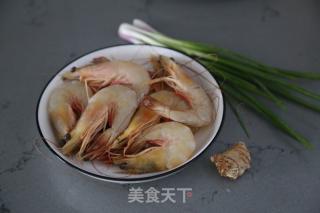 紅燒大蝦的做法步驟：1