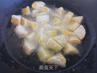 拔絲蜜紅薯的做法步驟：5