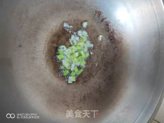 把隔壁的小孩都饞哭了的簡單Q彈的黃瓜豬肉炒意大利面的做法步驟：7