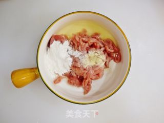 醬爆里脊肉絲??醬香濃郁，香而不油膩的做法步驟：2