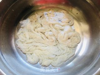 麻辣香腸的做法步驟：10