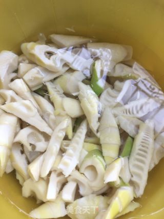 酒菠蘿版腌篤鮮的做法步驟：4