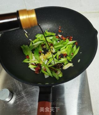 清炒芥菜的做法步驟：6