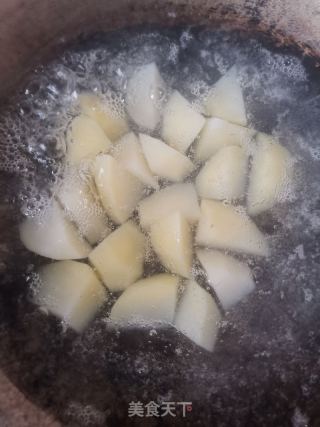 少油版地三鮮的做法步驟：2