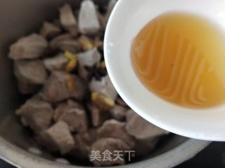 自制肉松的做法步驟：1
