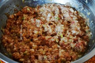 酸菜豬肉餡水餃的做法步驟：3