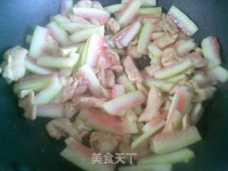 西瓜皮炒雞胸肉的做法步驟：13