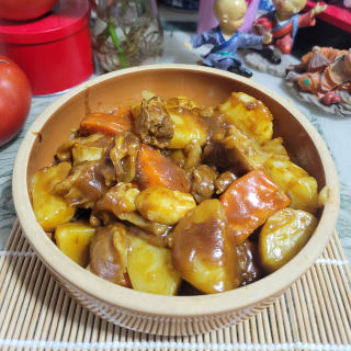 咖喱土豆燜護心肉
