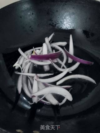 辣白菜肉絲年糕湯的做法步驟：4
