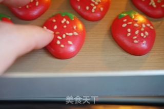 法式草莓馬卡龍的做法步驟：12