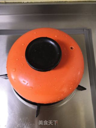 辣白菜年糕雜蔬鍋的做法步驟：4