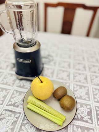 喝了會變瘦的超模減肥水的做法步驟：1
