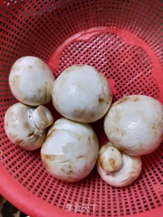 冬陰功湯的做法步驟：4