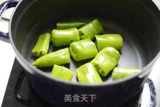 虎皮尖椒的做法步驟：4