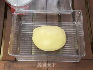 椰香味爆棚の小面包，柔軟細(xì)膩巨好吃！的做法步驟：4