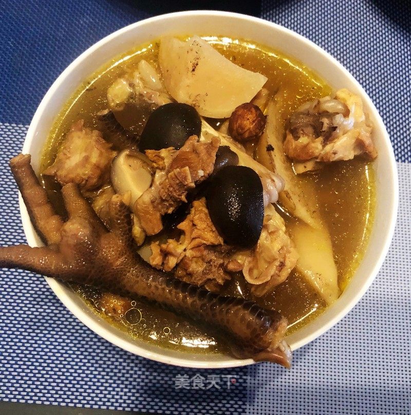 蘿卜土雞湯的做法