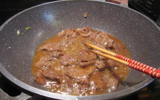 沙茶牛肉片的做法步驟：7