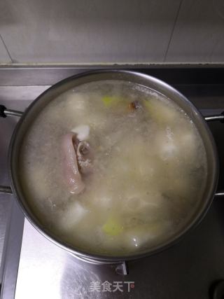 豬蹄燉山藥的做法步驟：9