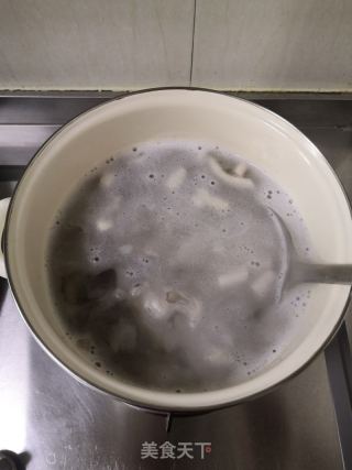 羊雜湯的做法步驟：3