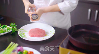 泰國牛肉色拉的做法步驟：1