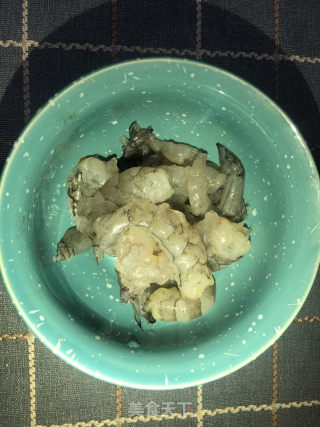 鮮蝦意面的做法步驟：1