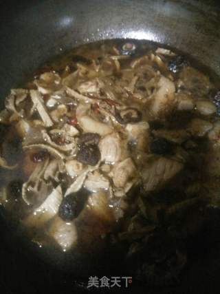 筍干燉肉的做法步驟：4