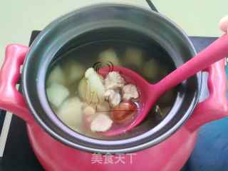麥冬雪梨瘦肉湯的做法步驟：7