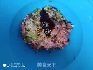 小白菜丸子湯的做法步驟：3