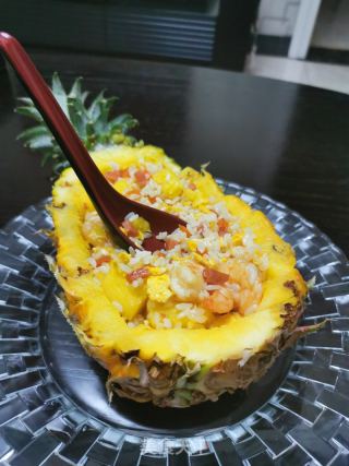 蝦仁菠蘿炒飯的做法步驟：10