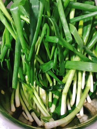 小蔥泡菜的做法步驟：1