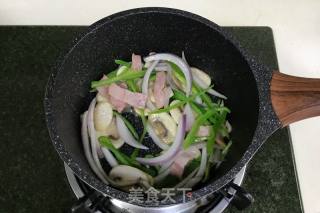 培根青椒意面的做法步驟：7