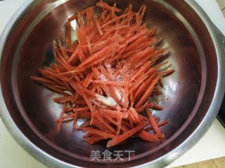 腌胡蘿卜絲的做法步驟：4
