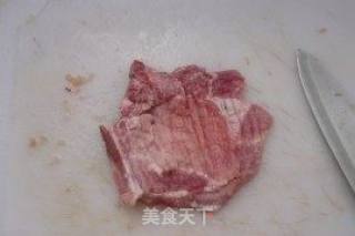 上海風(fēng)味——排骨年糕的做法步驟：2