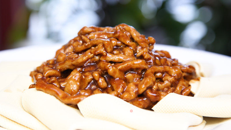 京醬肉絲丨醬香濃郁，好吃到舔手指的做法