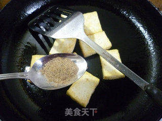椒鹽豆腐的做法步驟：6