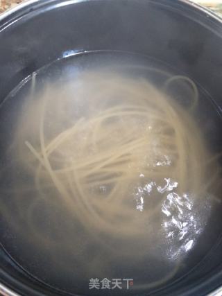 青醬意面的做法步驟：1