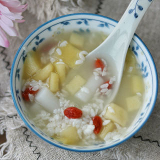 醪糟蘋果年糕湯
