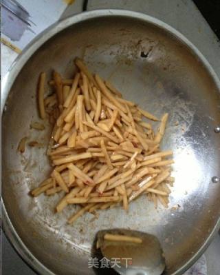 酸辣土豆絲的做法步驟：6