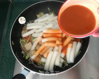 韓式海鮮炒年糕的做法步驟：10