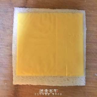 火腿西多士的做法步驟：2